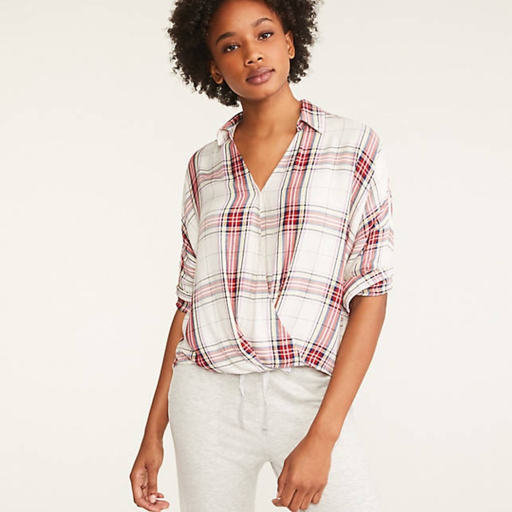 NWT Women's Lou & Grey Plaid Cozy Wrap‎ Shirt